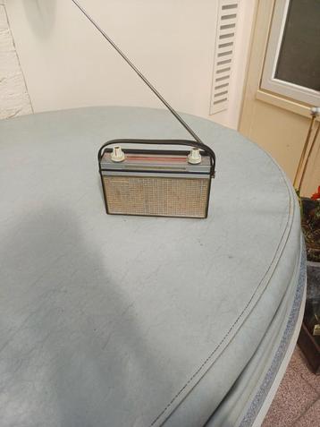 Philips P3X43T /00 kleine draagbare radio  beschikbaar voor biedingen