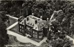 Luchtfoto Huize Bergen, Vught - 1970 gelopen, Verzamelen, Ansichtkaarten | Nederland, Ophalen of Verzenden, 1960 tot 1980, Gelopen
