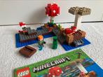 ALS NIEUW Lego Minecraft 21129 The Mushroom Island, Ophalen of Verzenden, Zo goed als nieuw, Complete set, Lego