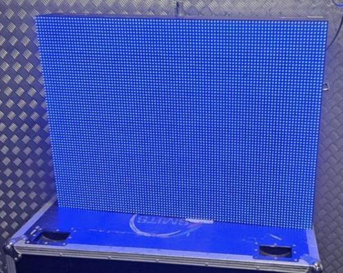 8 LED schermen +Flightcase 1MX80CM voor verhuur of reclame, Muziek en Instrumenten, Licht en Laser, Gebruikt, Licht, Kleur, Verzenden