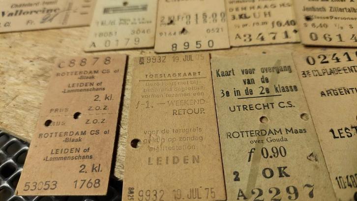 Oude Treinkaartjes 1960-1970- 22 stuks, Verzamelen, Spoorwegen en Tramwegen, Gebruikt, Trein, Kaart of Prent, Ophalen of Verzenden