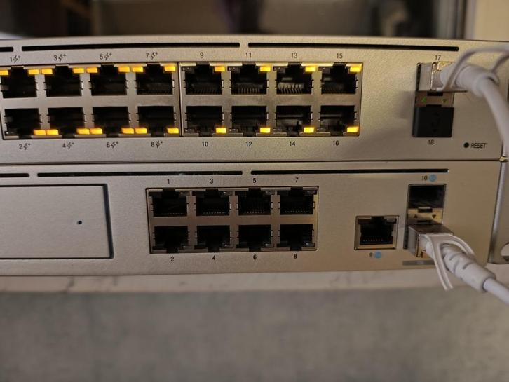 Ubiqiti Udm Dream Machine  pro en Ubiquiti USW-16-POE, Computers en Software, Routers en Modems, Gebruikt, Router, Ophalen