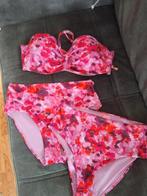 In nieuwstaat bikini 80E en broekjes maat M, Kleding | Dames, Badmode en Zwemkleding, Ophalen of Verzenden, Zo goed als nieuw