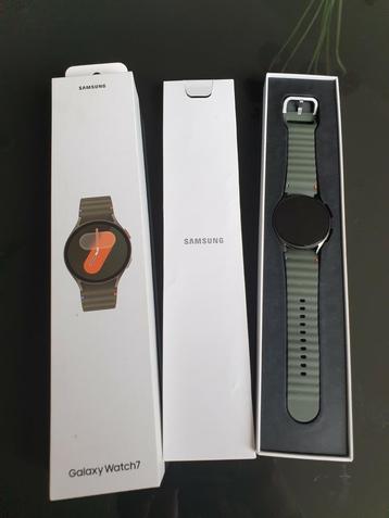 Samsung Galaxy Watch7 beschikbaar voor biedingen