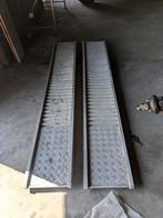 Zware aluminium oprijplaten 2x, Auto diversen, Aanhangwagen-onderdelen, Ophalen, Zo goed als nieuw