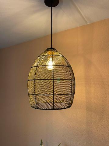 2 Draad hanglampen zwart/goud beschikbaar voor biedingen