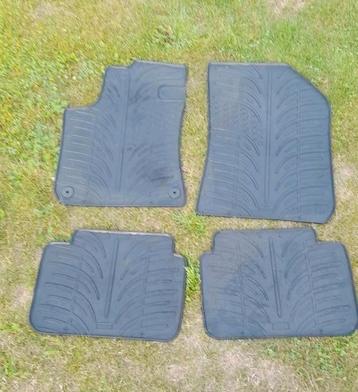 Rubber mattenset peugeot 308sw 2013-2021 beschikbaar voor biedingen
