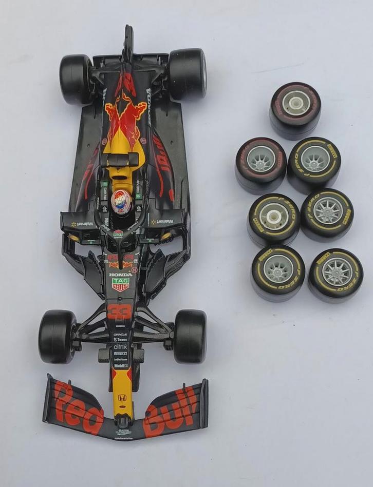 Modelauto Red Bull Racing RB16B. 1/24 Max Verstappen, Hobby en Vrije tijd, Modelauto's | 1:24, Bburago, Ophalen of Verzenden