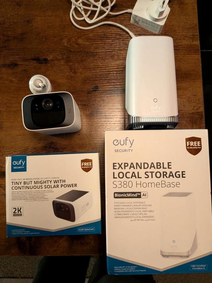 Eufy Homebase 3 + SoloCam S220, Audio, Tv en Foto, Videobewaking, Ophalen of Verzenden