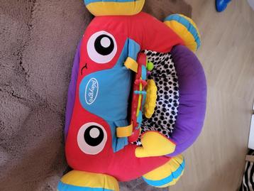 Playgro zitkussen auto beschikbaar voor biedingen