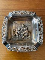 Vintage verzilverde asbak met reliëf  (DD 90), Verzamelen, Ophalen of Verzenden, Gebruikt, Asbak