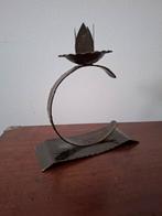 Vintage brutalisme kaarsen standaard, Gebruikt, Ophalen of Verzenden, Metaal, Kandelaar