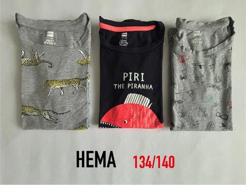 3 Stuk: Hema shirts – maat: 134/140 alle drie leuke print. 3, Kinderen en Baby's, Kinderkleding | Maat 134, Zo goed als nieuw