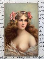 Dame met lang haar en blote borst - Erotiek (MM), Verzamelen, Ansichtkaarten | Themakaarten, Ophalen of Verzenden, Voor 1920, Ongelopen
