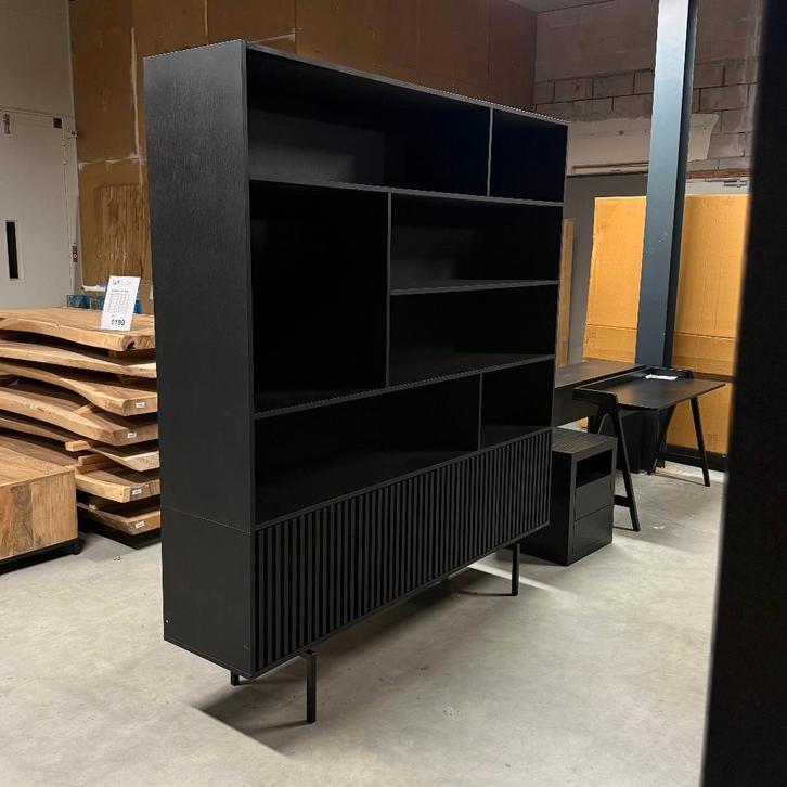 Zeer grote boeken kast eiken fineer zwart japandi Chique, Huis en Inrichting, Kasten | Boekenkasten, Zo goed als nieuw, 200 cm of meer