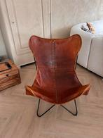 Leren vlinderstoel cognac kleur, Huis en Inrichting, Stoelen, Ophalen, Bruin, Leer, Zo goed als nieuw
