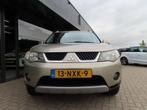 Mitsubishi OUTLANDER 2.4 Inspire Special Ed Ecc Cruise Navi, Voorwielaandrijving, 4 cilinders, 1465 kg, Beige