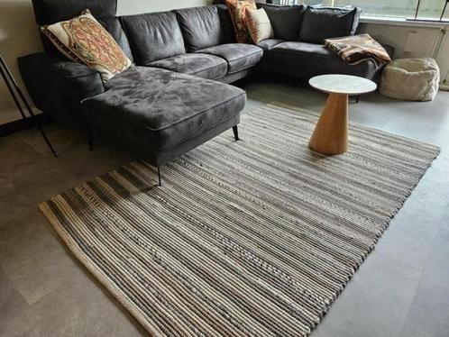 Hoogwaardig vloerkleed, Huis en Inrichting, Stoffering | Tapijten en Kleden, Zo goed als nieuw, 200 cm of meer, Rechthoekig, Beige
