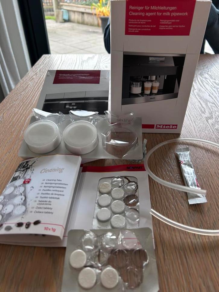 Miele espresso machine onderhoud, Witgoed en Apparatuur, Koffiezetapparaten, Espresso apparaat, Ophalen of Verzenden