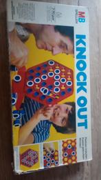 Knock Out - Leuk Bordspel!, Hobby en Vrije tijd, Gezelschapsspellen | Bordspellen, Ophalen of Verzenden