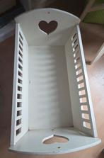 Vintage poppenbed met hartjes, Kinderen en Baby's, Speelgoed | Poppen, Ophalen of Verzenden, Gebruikt