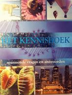 Kennisboek met vragen over aarde heelal dino's prehistorie, Ophalen of Verzenden, Fictie algemeen