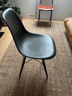 Vitra Eames stoel origineel, Huis en Inrichting, Stoelen, Ophalen of Verzenden, Zo goed als nieuw, Wit, Eén