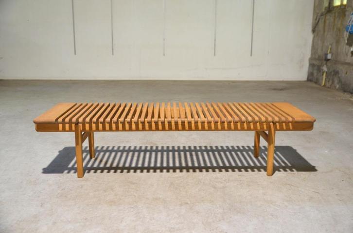 Lattenbank Hans Wegner (JH589), Antiek en Kunst, Antiek | Meubels | Stoelen en Banken, Ophalen