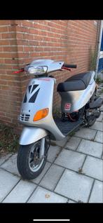 Zip Type 3 125cc LC, Fietsen en Brommers, Scooters | Piaggio, Ophalen, Tweetakt, Gebruikt, Maximaal 45 km/u