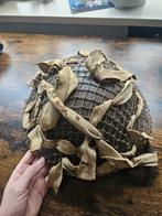 Ww2 british brodie helmet with original netting ..no liner!, Verzamelen, Militaria | Tweede Wereldoorlog, Ophalen of Verzenden