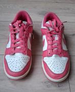 Nike Dunk Low maat 39 aster pink/sail, Maat XS of kleiner, Ophalen of Verzenden, Schoenen