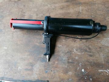 Cox AirFlow 1CCA 380A pneumatische kitspuit beschikbaar voor biedingen