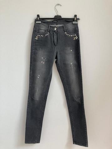 Grijze jeans Caroline Biss - 36 beschikbaar voor biedingen