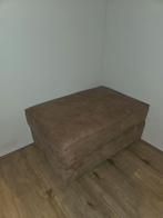 Mooie suede stoffen poef, Huis en Inrichting, Zo goed als nieuw, Rechthoekig, 50 tot 75 cm, 75 tot 100 cm