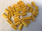 Lego steen aangepast 2x4x1 1/3 gebogen bovenkant geel, Ophalen of Verzenden, Gebruikt, Losse stenen, Lego