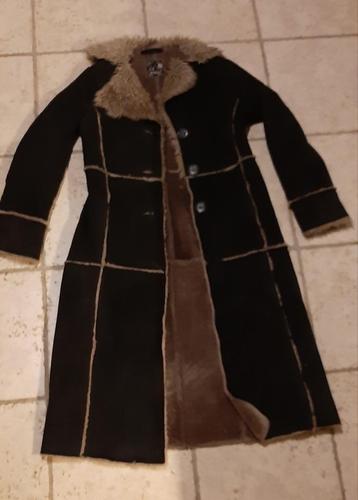 Lange winterjas maat XS beschikbaar voor biedingen