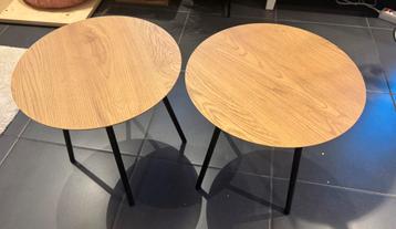 Bijzettafels industrieel hout beschikbaar voor biedingen