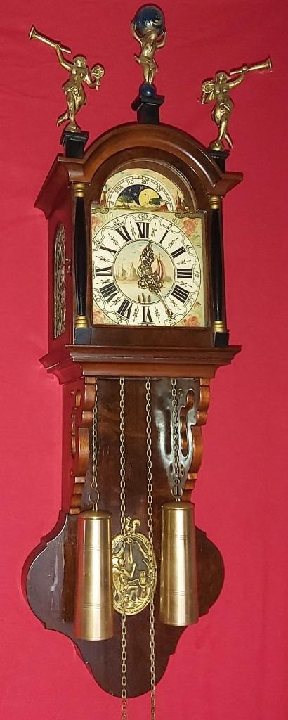 warmink wortelnoten staartklok met beelden op de kap, Antiek en Kunst, Antiek | Klokken, Ophalen