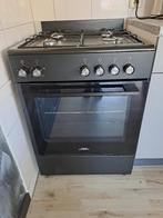 Gasfornuis met oven., Ophalen, Zo goed als nieuw