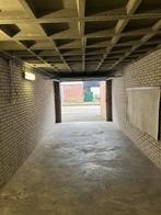 Garagebox in Delft te huur, 8,44 m diep !!