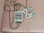 Super Nintendo Mini - Compleet!, Spelcomputers en Games, Ophalen of Verzenden, Zo goed als nieuw, Met 2 controllers
