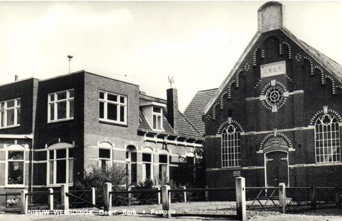 Nieuw Weerdinge, Geref. Kerk + Pastorie - ongelopen, Verzamelen, Ansichtkaarten | Nederland, Ongelopen, Overijssel, 1920 tot 1940