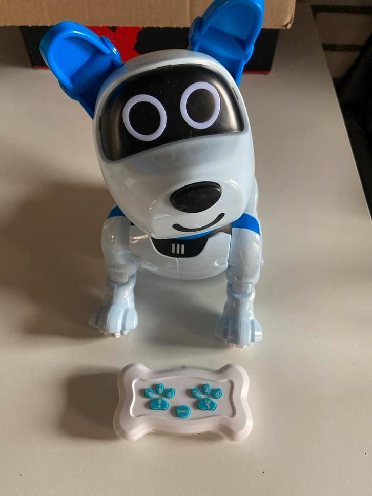 Speelgoed: Robot Hond & Bumper Cars met Afstandsbediening, Kinderen en Baby's, Speelgoed | Overig, Gebruikt, Jongen of Meisje