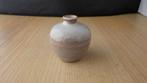 mooi klein bolvaasje, Overige kleuren, Aardewerk of Porselein, Ophalen of Verzenden, Zo goed als nieuw