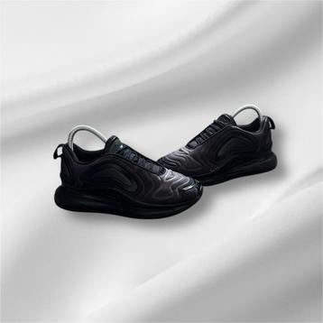 Nike Air Max 720 Triple Black – EU 38 beschikbaar voor biedingen