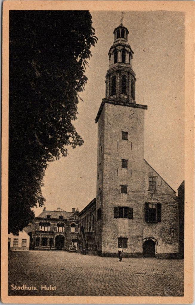 Hulst - Stadhuis (1948), Verzamelen, Ansichtkaarten | Nederland, Ongelopen, Zeeland, 1940 tot 1960, Verzenden