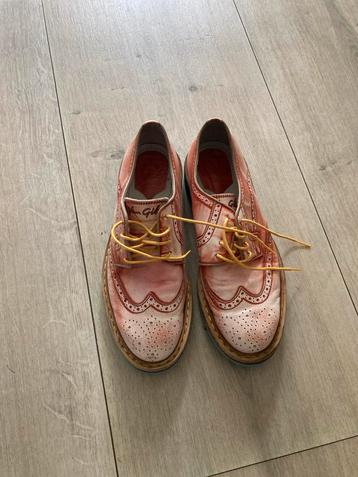 Van Gils Schoenen Maat 42 - Koningsdag! beschikbaar voor biedingen