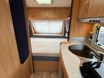 Hobby De luxe Easy 450 UF bj 2004 met voortent en luifel, Caravans en Kamperen, Caravans, Overige typen, Schokbreker, Rondzit