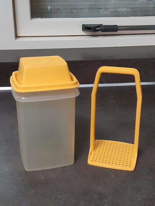 Tupperware zuur pot / augurk pot geel, Huis en Inrichting, Keuken | Tupperware, Geel, Ophalen of Verzenden