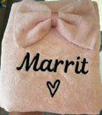 Kerst of Sint tip? Handdoek geborduurd met naam + washandje, The RIver House, Info@theriverhouse.nl, Overige kleuren, Handdoek